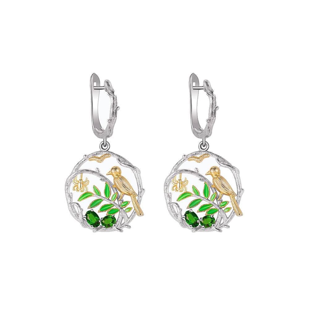 Cercei din Argint Reins, cu pietre semi-pretioase din Diopside- Bird on branch, vedere pe fundal alb, 03R01-0005