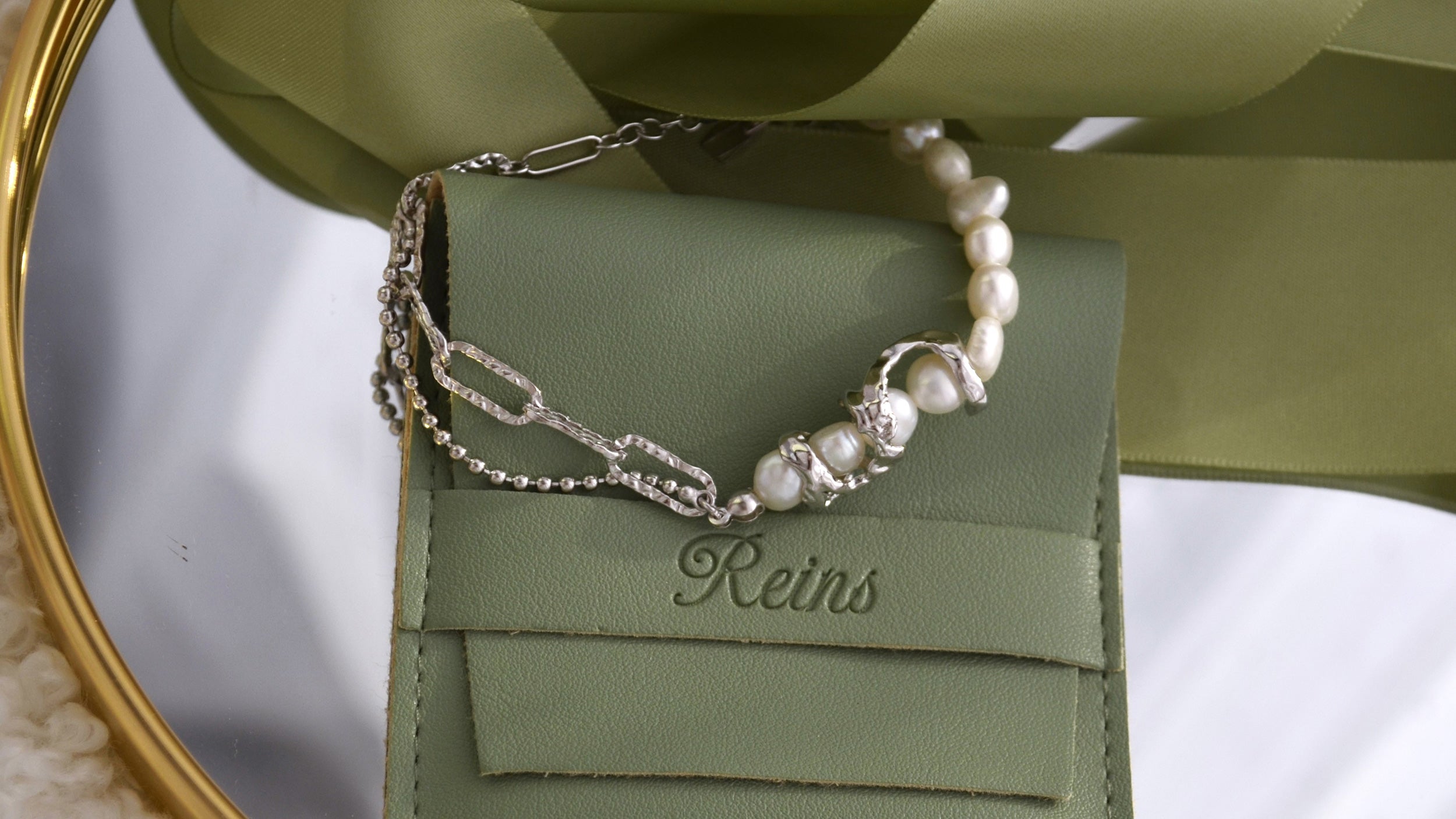 Bratara din Argint Reins cu perle de apa dulce, Gothic Pearl vedere detaliata, 02R01-0012