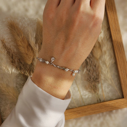  Bratara din Argint Reins cu perle si Zirconiu Incolor- Ice pearl, vedere pe model, 02R01-0009