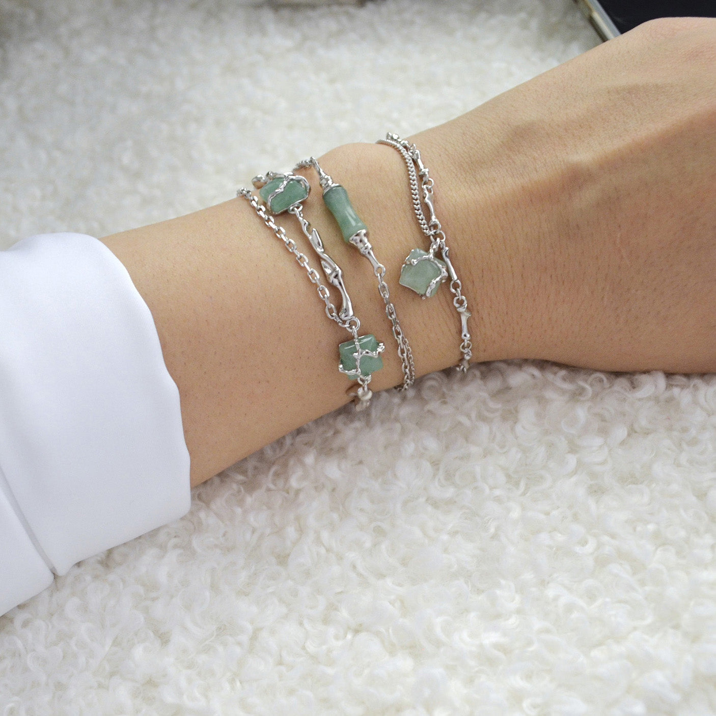 Bratara din Argint cu piatra semipretioasa Aventurin, Grove, vedere pe model, 02R01-0015