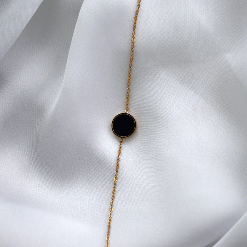 Bratara din otel inoxidabil Reins, placata cu aur roz de 18k, cu sidef negru – Mellow, vedere pe fundal alb, 02S02-0002RB