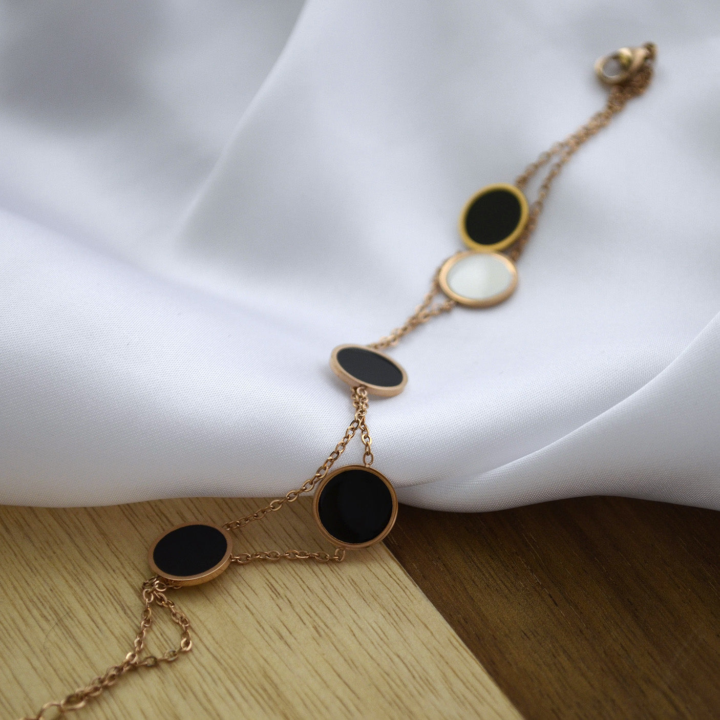 Bratara din otel inoxidabil Reins, placata cu aur roz de 18k – Mellow harmony, vedere detalliata, 02S02-0003R