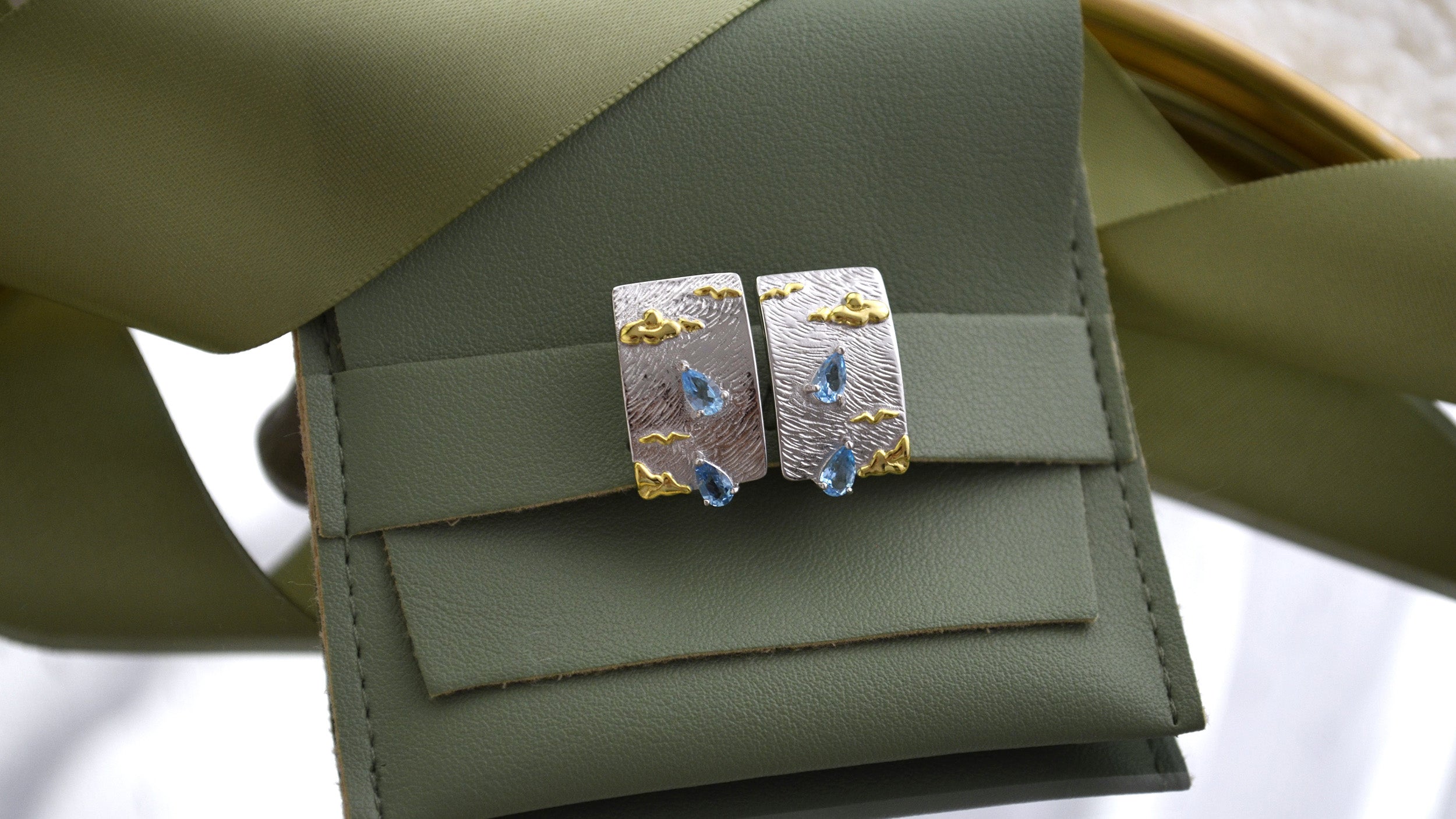 Cercei din Argint Reins, cu pietre semi-pretioase Swiss Blue Topaz - Raindrop, vedere detaliata, 03R01-0026