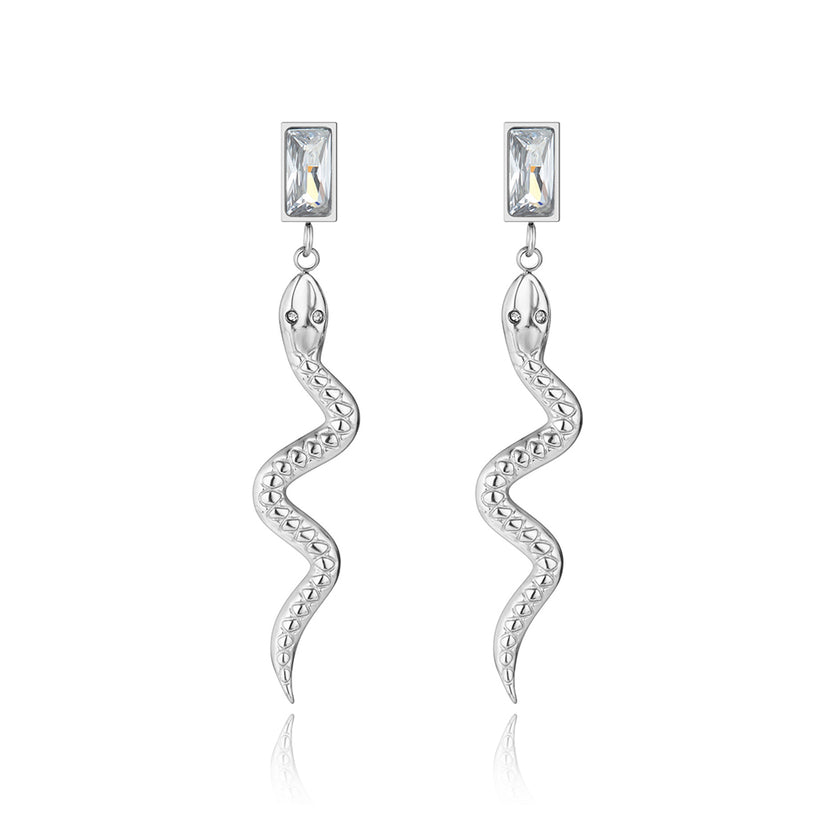 Cercei din otel inoxidabil Reins, placati cu Rodiu – Serpent’s Kiss, vedere pe fundal alb, 03S02-0010