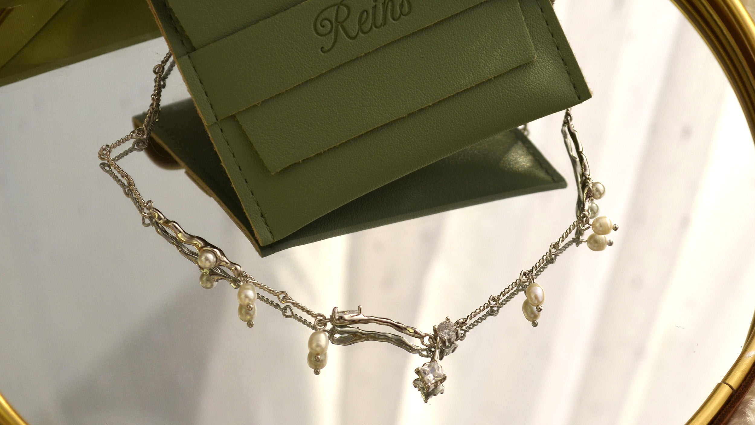 Colier din Argint Reins, cu perle naturale de apa dulce si Zircon - Ice Pearl, vedere detaliata de ansamblu, 01R01-0009