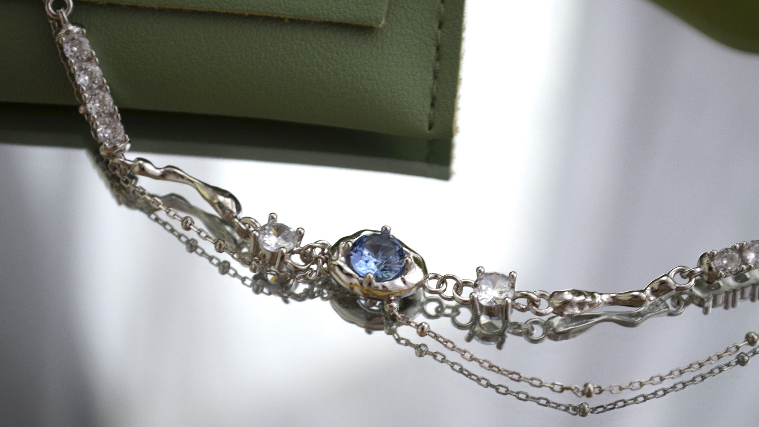 Colier din Argint Reins, cu pietre semi-pretioase din Zirconiu, incolor si albastru - Ice Blue, vedere detaliata, 01R01-0020