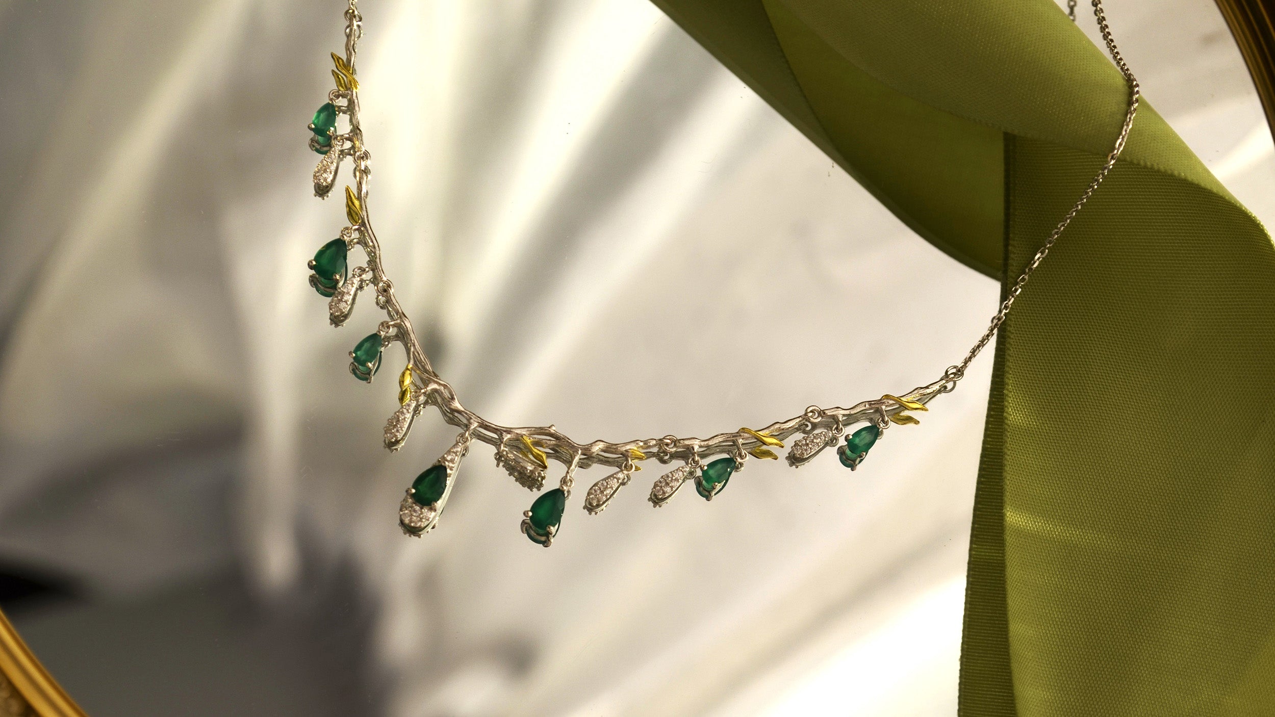 Colier din Argint Reins, cu pietre semi-pretioase din Agate verzi si Zircon – Love tears, vedere detaliata, 01R01-0006