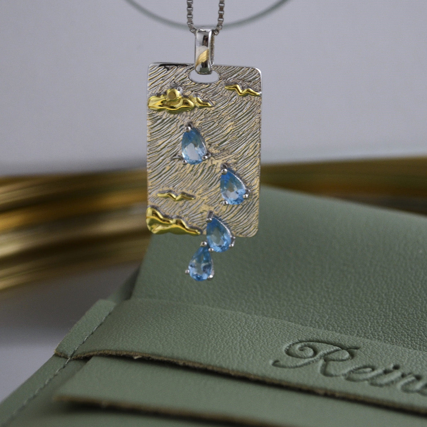 Colier din Argint Reins, cu pietre semi-pretioase din Topaz Swiss blue - Raindrop, vedere detaliata medalion, 01R01-0026