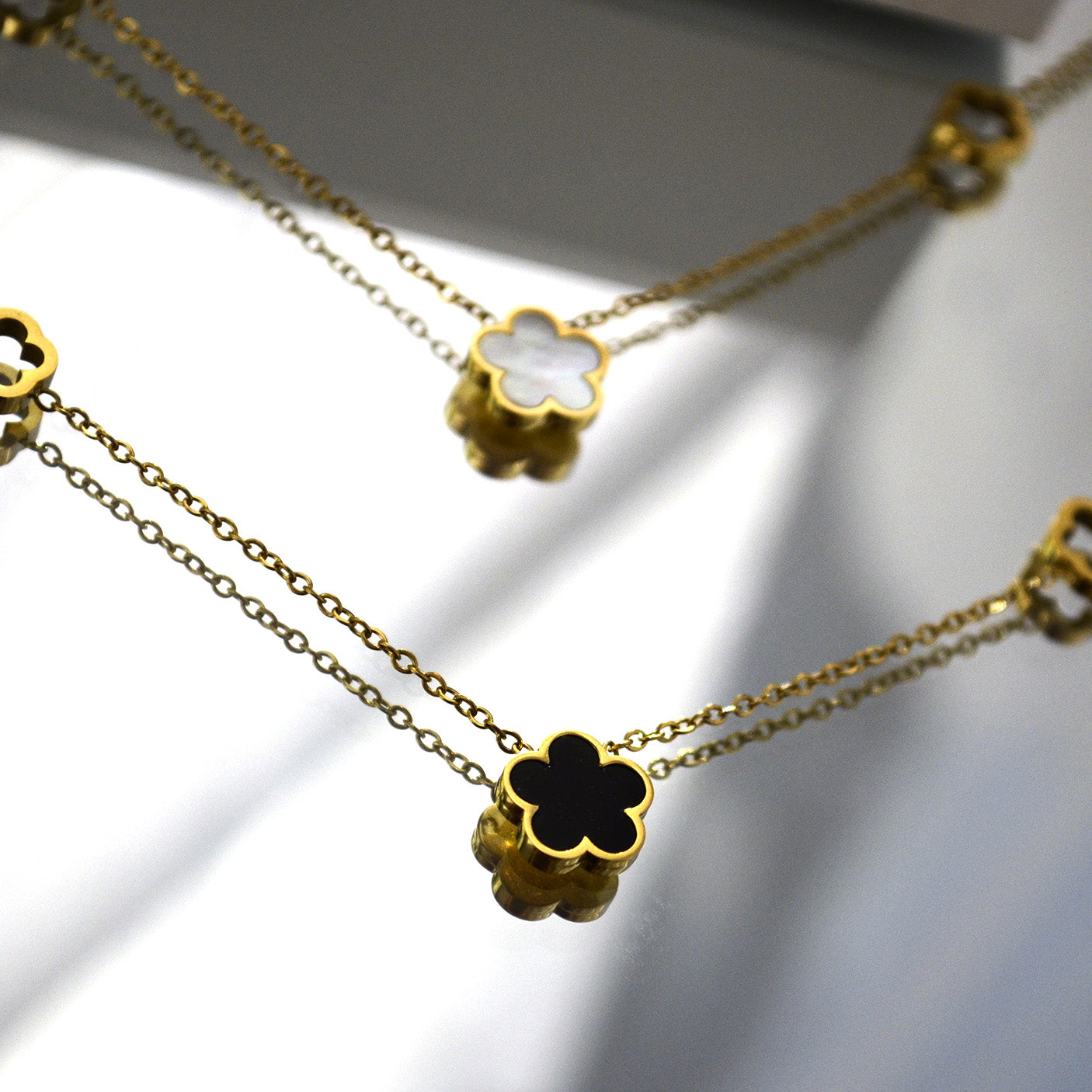 Colier din otel inoxidabil placat cu aur galben de 18k cu pietre semipretioase – Lucky Charm Reins vedere detaliata 01S02-0008GB