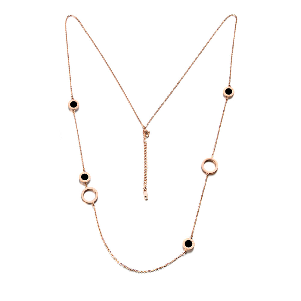 Colier din otel inoxidabil placat cu aur roz de 18k cu Sidef negru – Serenity Reins vedere pe fundal alb 01S02-0007R